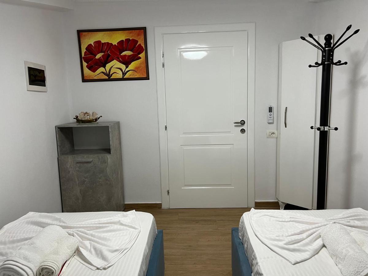 Apartment Elbasan City Center 2 Luaran gambar