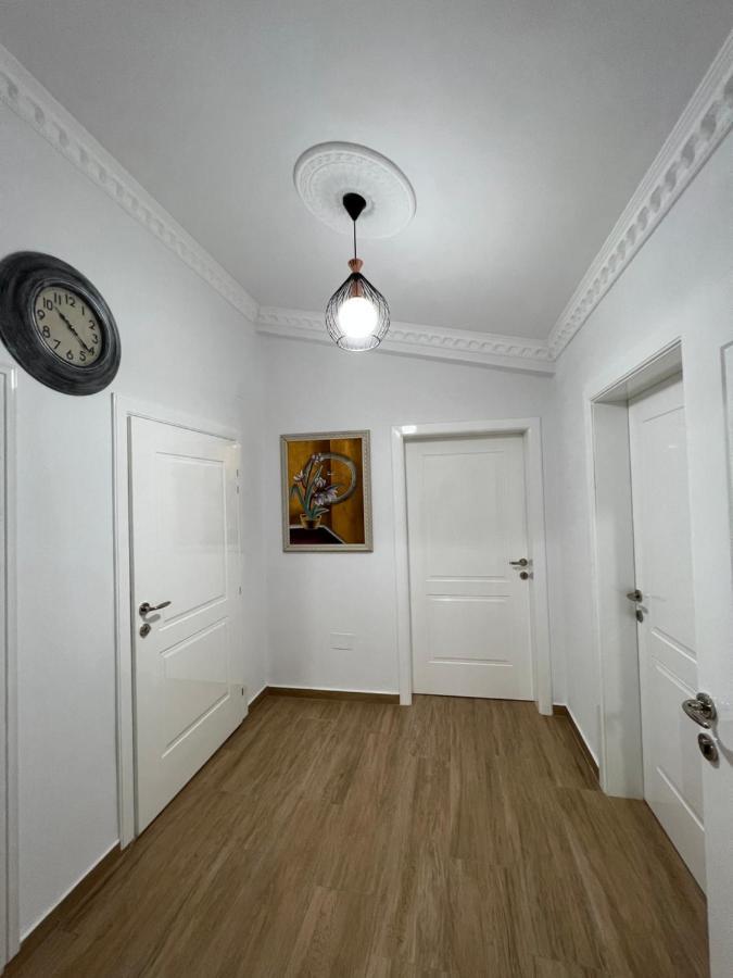 Apartment Elbasan City Center 2 Luaran gambar