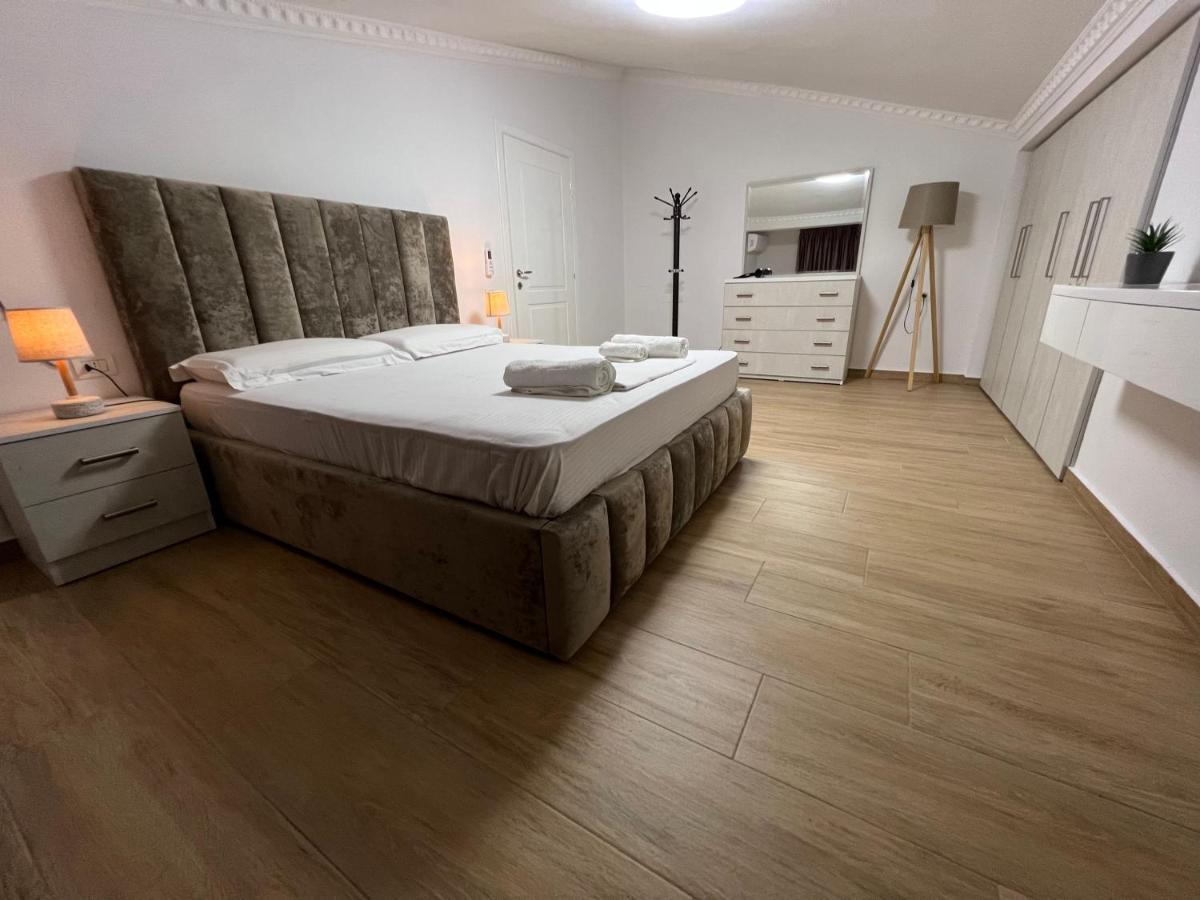 Apartment Elbasan City Center 2 Luaran gambar