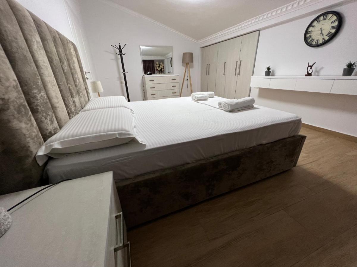 Apartment Elbasan City Center 2 Luaran gambar